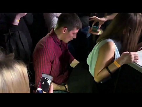❤️ Sess reali f'nightclub Russu. Tfajla Russa ta’ 18-il sena fl-anus u l-vaġina fucked f’nightclub Video tal-ħakk fil-porn mt.studiya-lpg-massazha-na-metro-vodnyj-stadion.ru ❌️❤